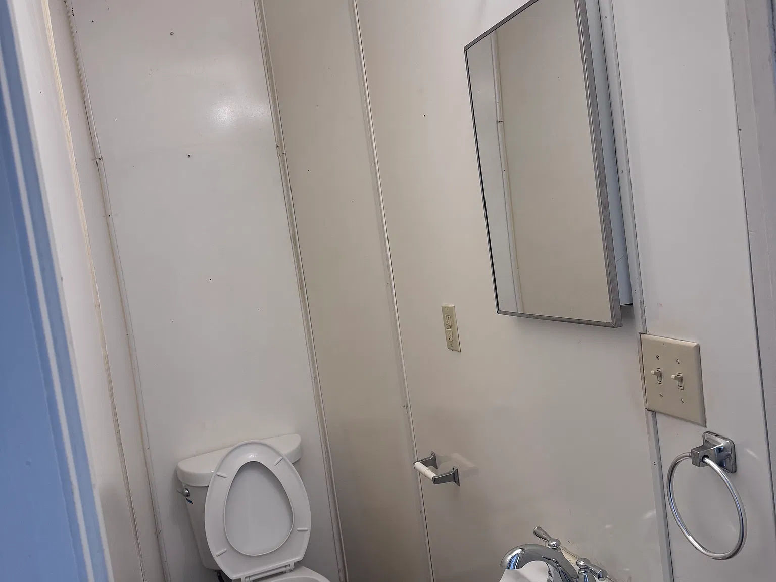 3 bed, 1200 sqft, $1,400 — Photo 3