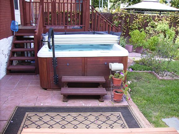 hot tub rear patio 