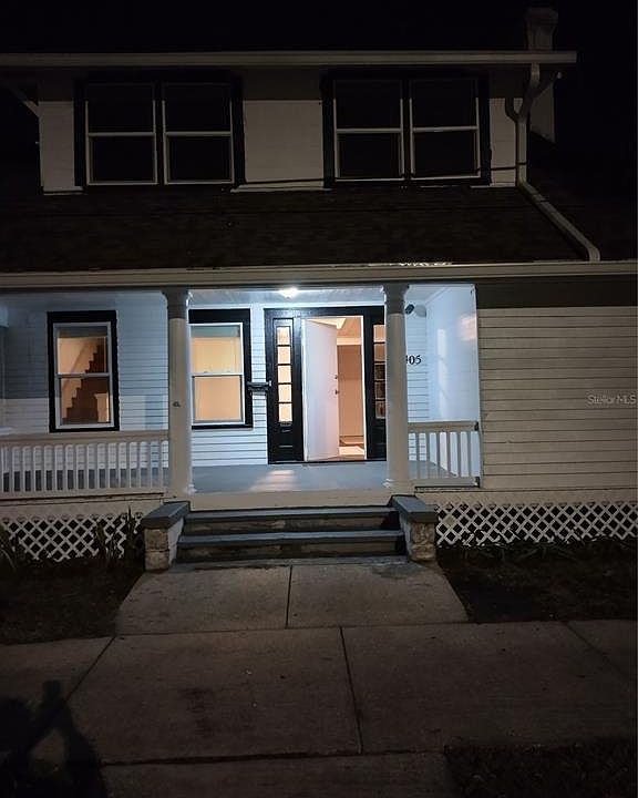 1st image of 405 S Ridgewood Ave