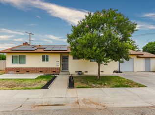 303 E Willow St, Exeter, CA 93221