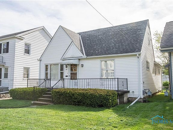 2nd image of 951 National Ave
