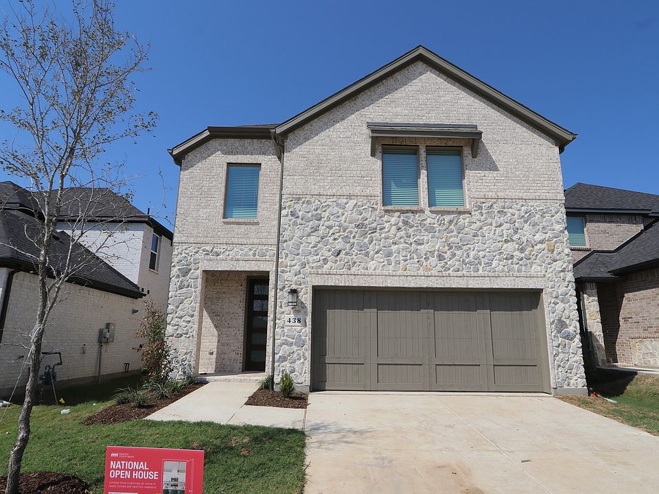 1st image of 438 Cherry Laurel Dr