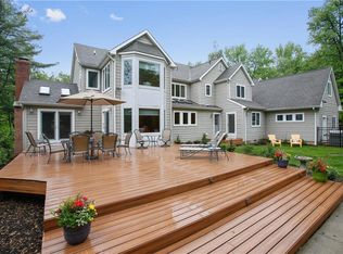 6 Country Ln, Edison, NJ 08820