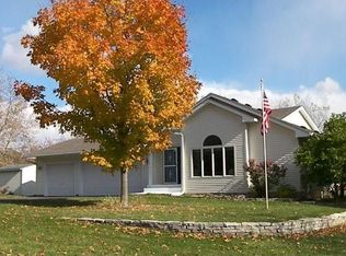 2263 Orwell Ct N, Stillwater, MN 55082