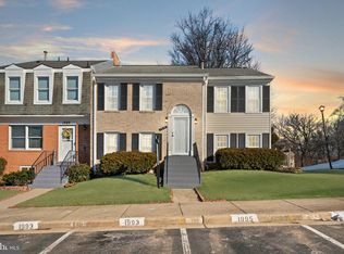 1991 Mayflower Dr, Woodbridge, VA 22192