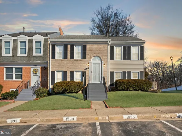 1991 Mayflower Dr, Woodbridge, VA 22192