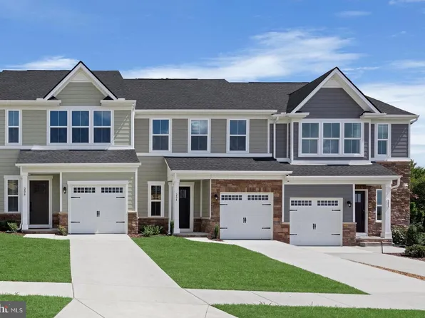 2636 Tisbury Ln, Downingtown, PA 19335