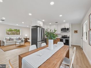 9401 Romancoke Rd, Stevensville, MD 21666