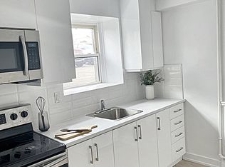 101 Church St #105-104, Kitchener, ON N2G2S3