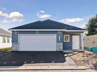 2748 229th Ln NW, Saint Francis, MN 55070