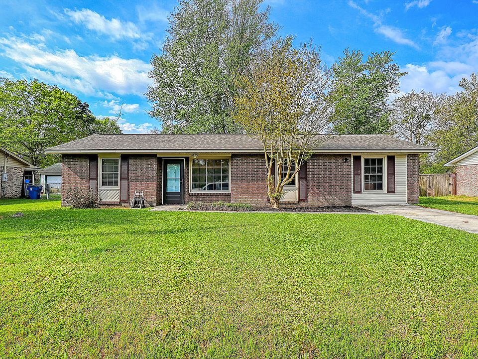 1st image of 4425 Garwood Dr