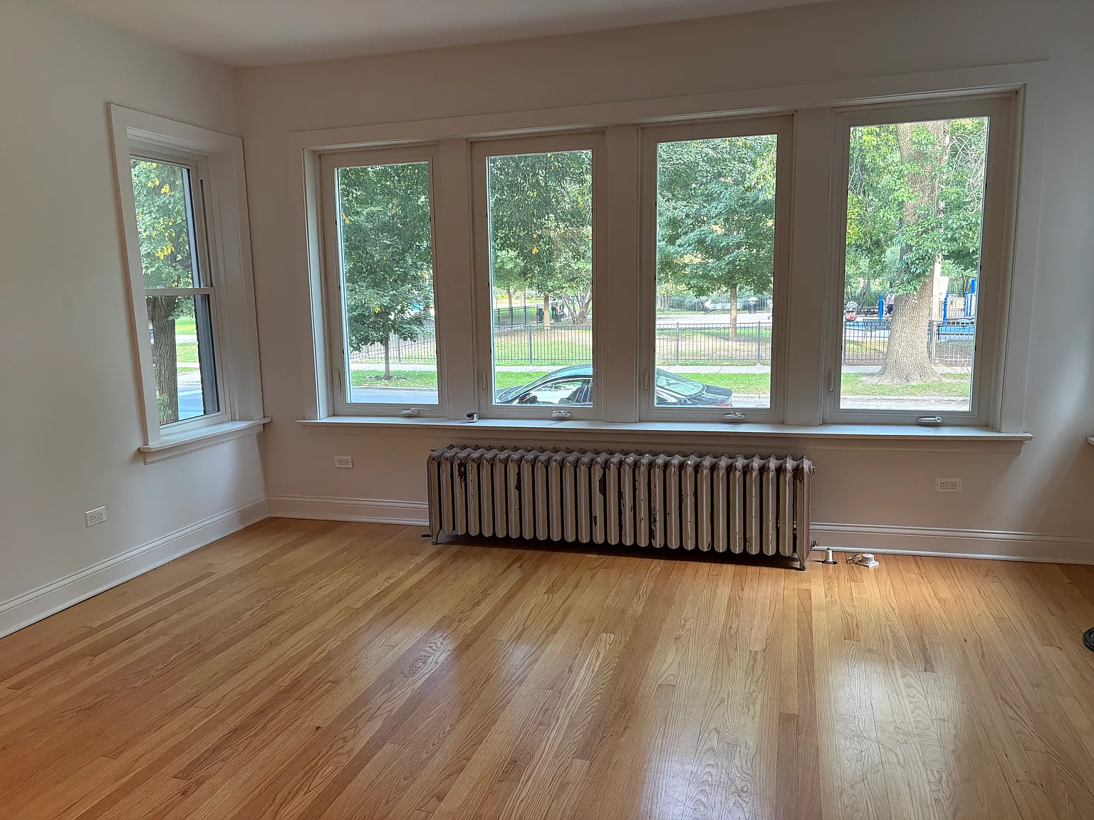 2 bed, 1500 sqft, $2,900 — Photo 2