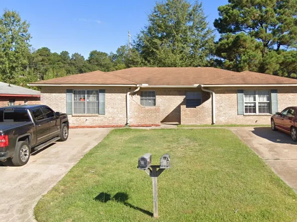 5300 Southboro Ct, Little Rock, AR 72209