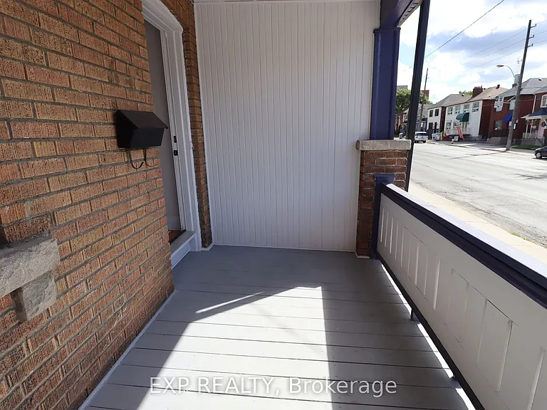 342 Eglinton Ave E — Photo 21