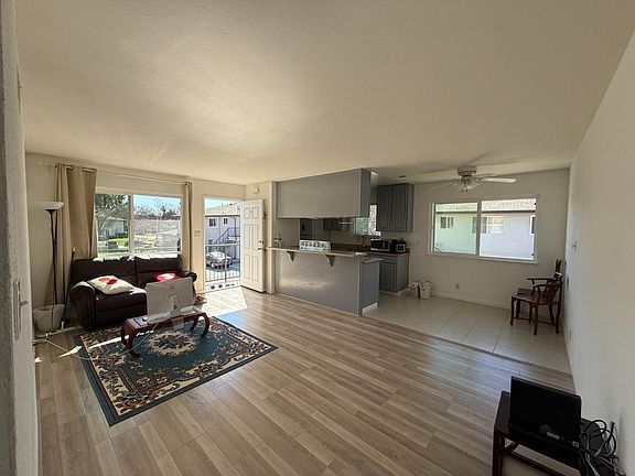 5th image of 1362 Shawn Dr Unit 4