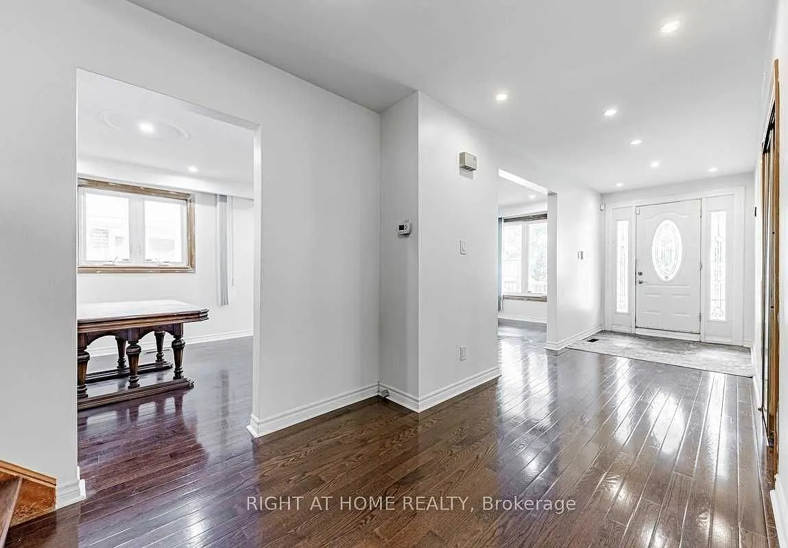 3 bed, $3,000 — Photo 3