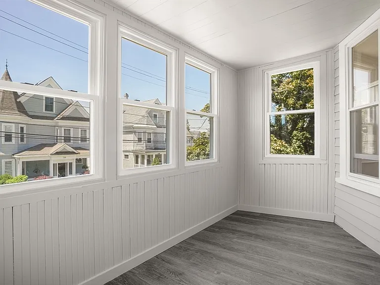 133 Winthrop St — Photo 9