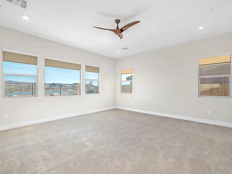 349 Tigullio Ave — Photo 11
