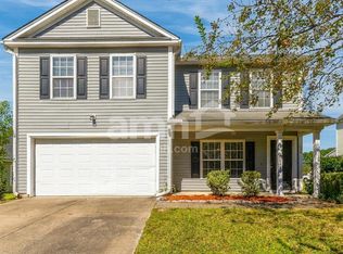 137 Wildberry Ln, Goose Creek, SC 29445