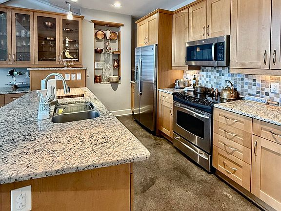 2nd image of 2608 Erwin Rd Unit 418