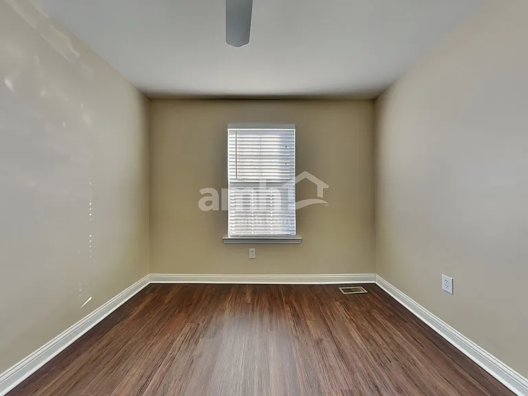 4455 Hackberry Ct — Photo 18