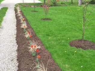 84 Pine St, Manchester, MA 01944