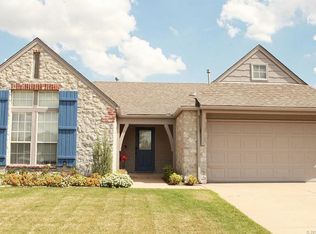 11705 S Forest Ave, Jenks, OK 74037