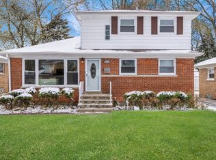 438 Broadview Ave, Hillside, IL 60162