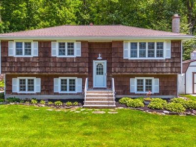 1 Hemlock Dr, Franklin, NJ, 07416