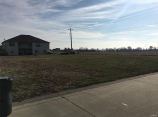 120 Boulder Dr, Red Bud, IL 62278