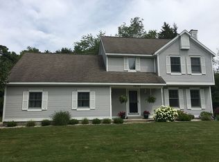 15137 Wildfield Dr, Spring Lake, MI 49456