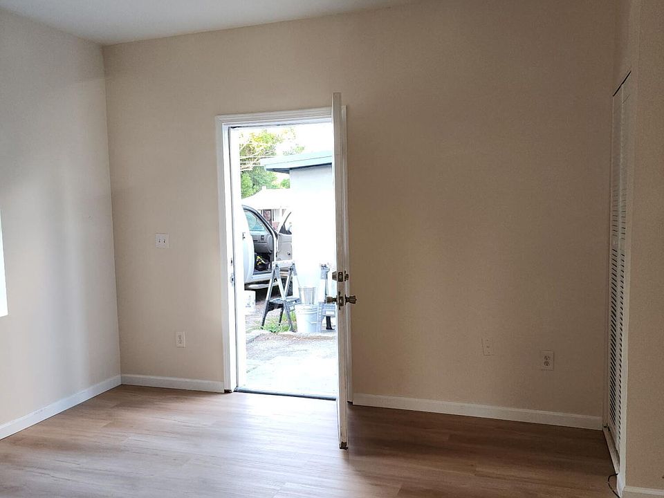 1st image of 705 Satsuma Ave #705B