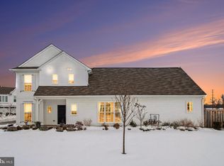 1313 Carnegie Way, Mechanicsburg, PA 17055