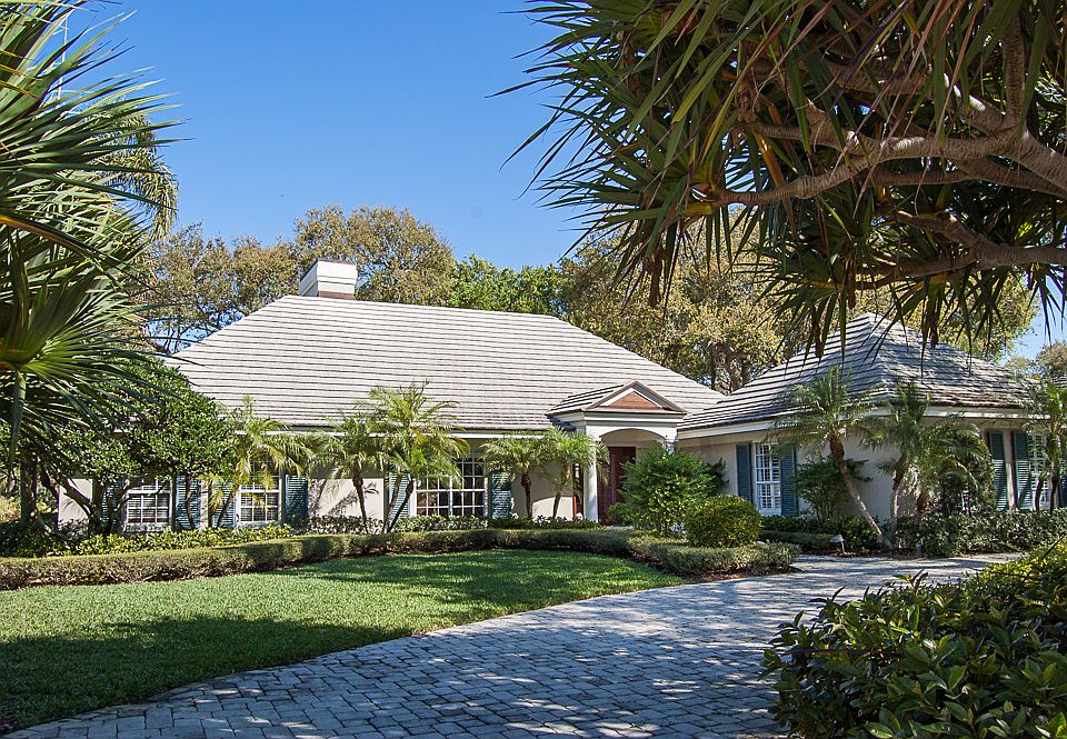 1st image of 211 Johns Island Dr