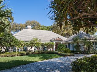 211 Johns Island Dr, Indian River Shores, FL 32963