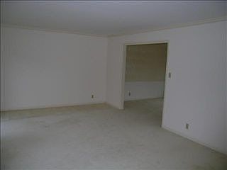 4th image of 4230 Cranbrook Dr