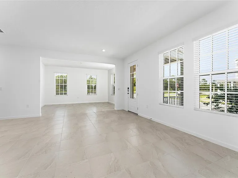 2426 Celebration Blvd — Photo 6