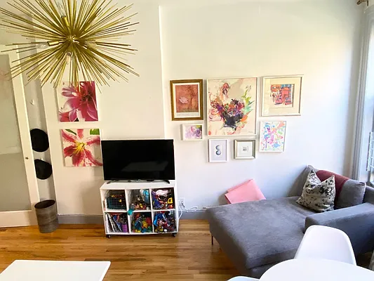 Rented by KWNYC Tribeca | media 38