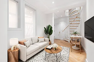 Rented by Akelius Real Estate Management