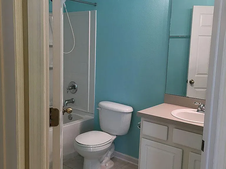 632 Crystal Way — Photo 22