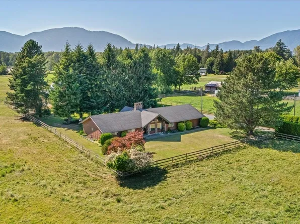 4933 Browne Rd, Chilliwack, BC V2R 4R3