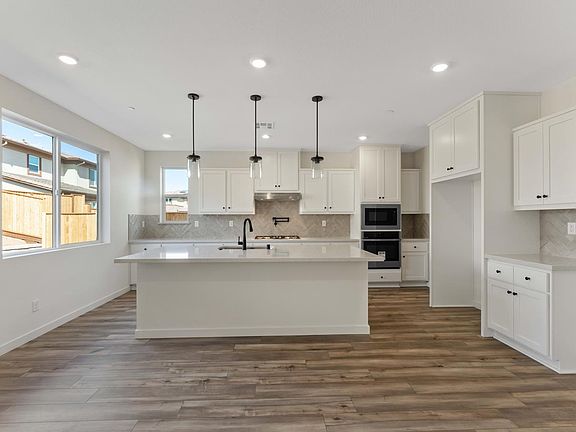 3rd image of 7171 Tiiwis Way