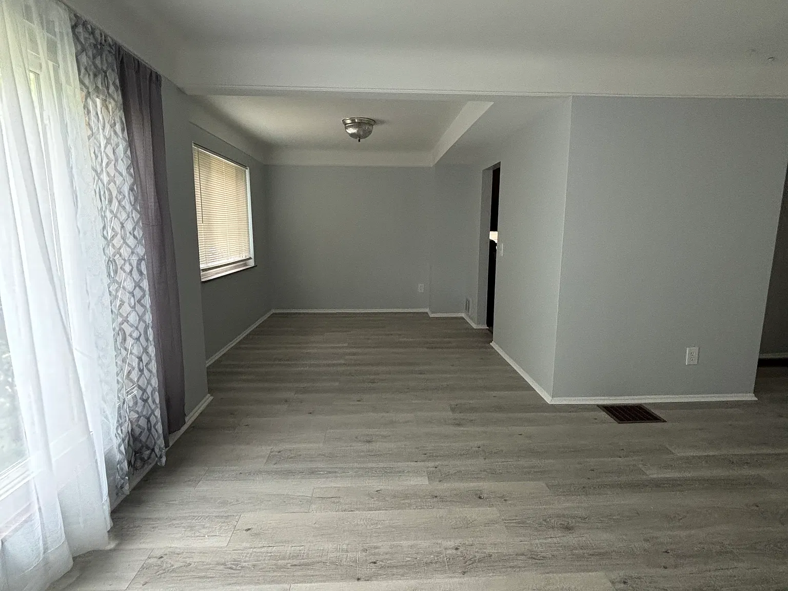 4 bed, 1664 sqft, $1,900 — Photo 4