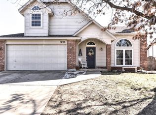 1703 S Fir Pl, Broken Arrow, OK 74012