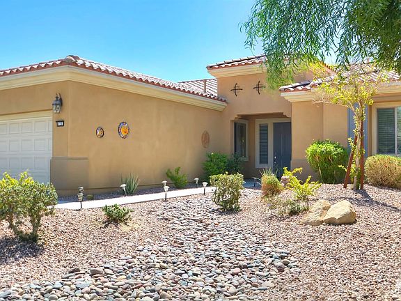 4th image of 81151 Avenida Tres Lagunas