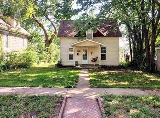 506 W Maple St, Saint Marys, KS 66536