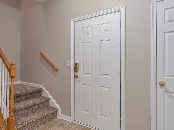 4th image of 5105 Woodland Ln