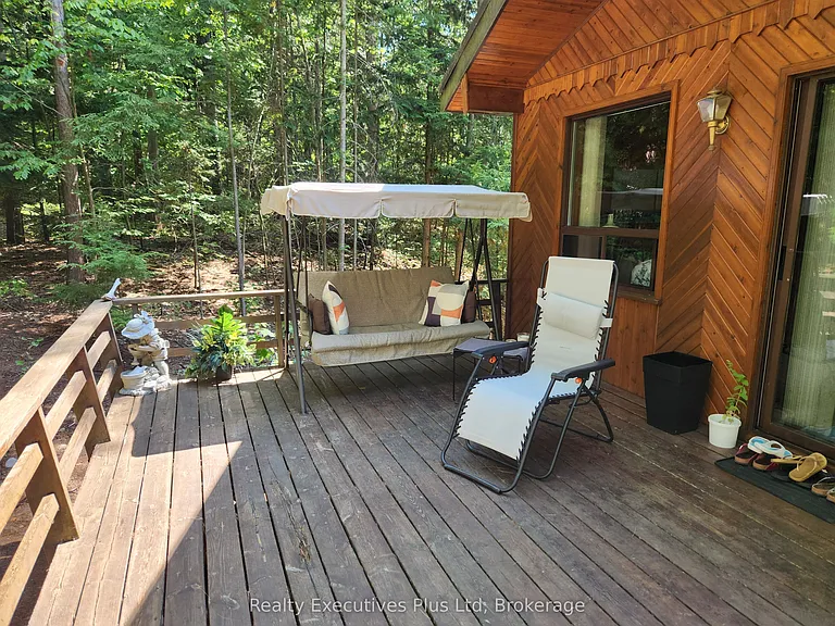 2 Zelia Ct — Photo 2