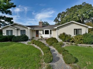 15 Linwood Ter, Old Bridge, NJ 08857