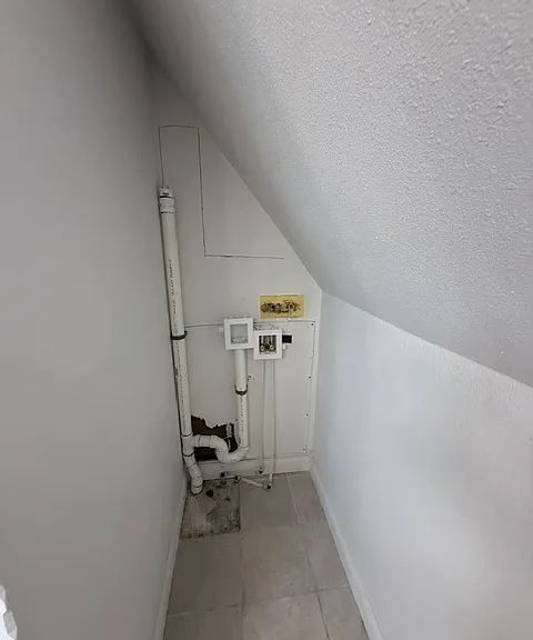 207 W Exchange St #1 — Photo 9